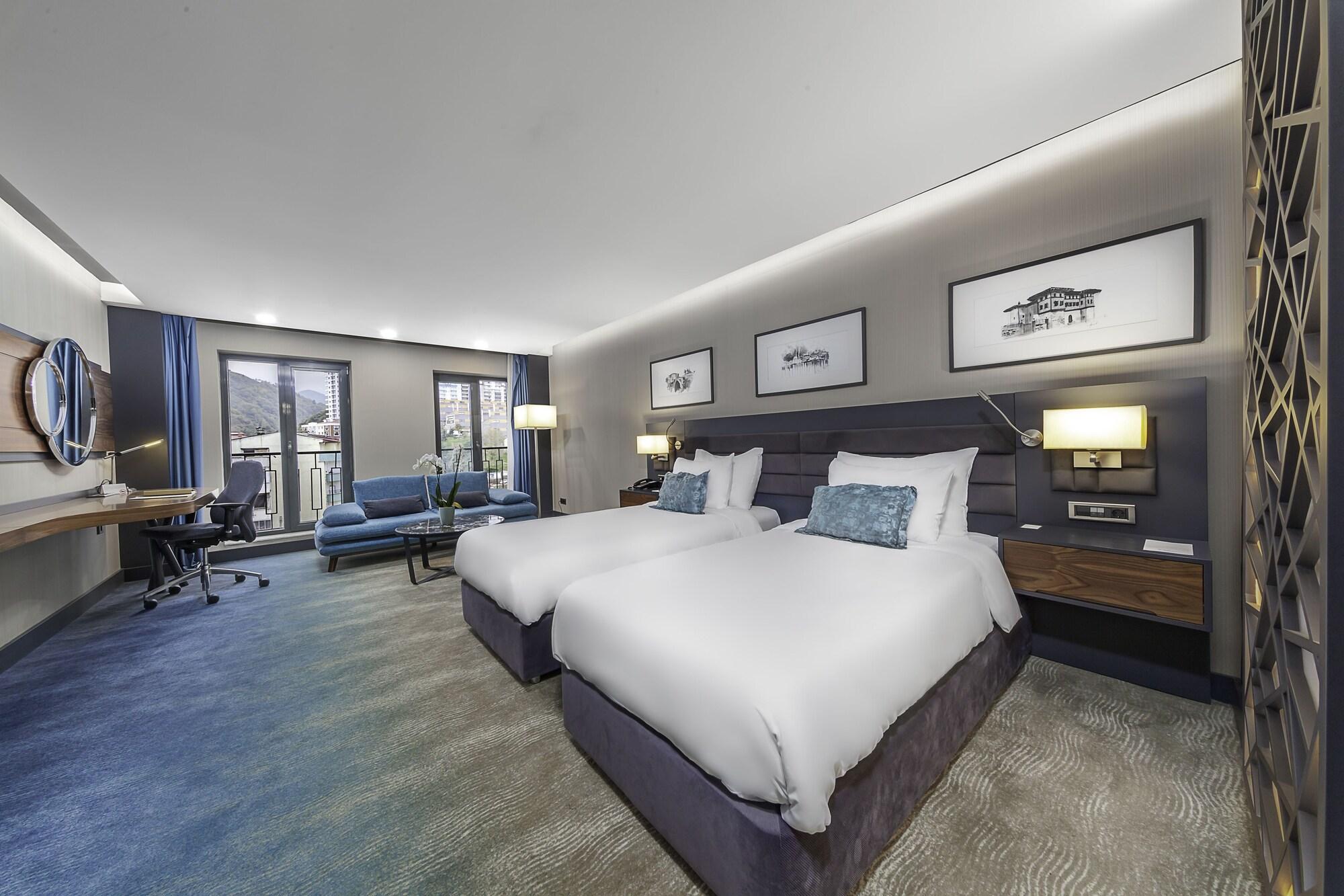 Park Dedeman Trabzon Hotel Bagian luar foto