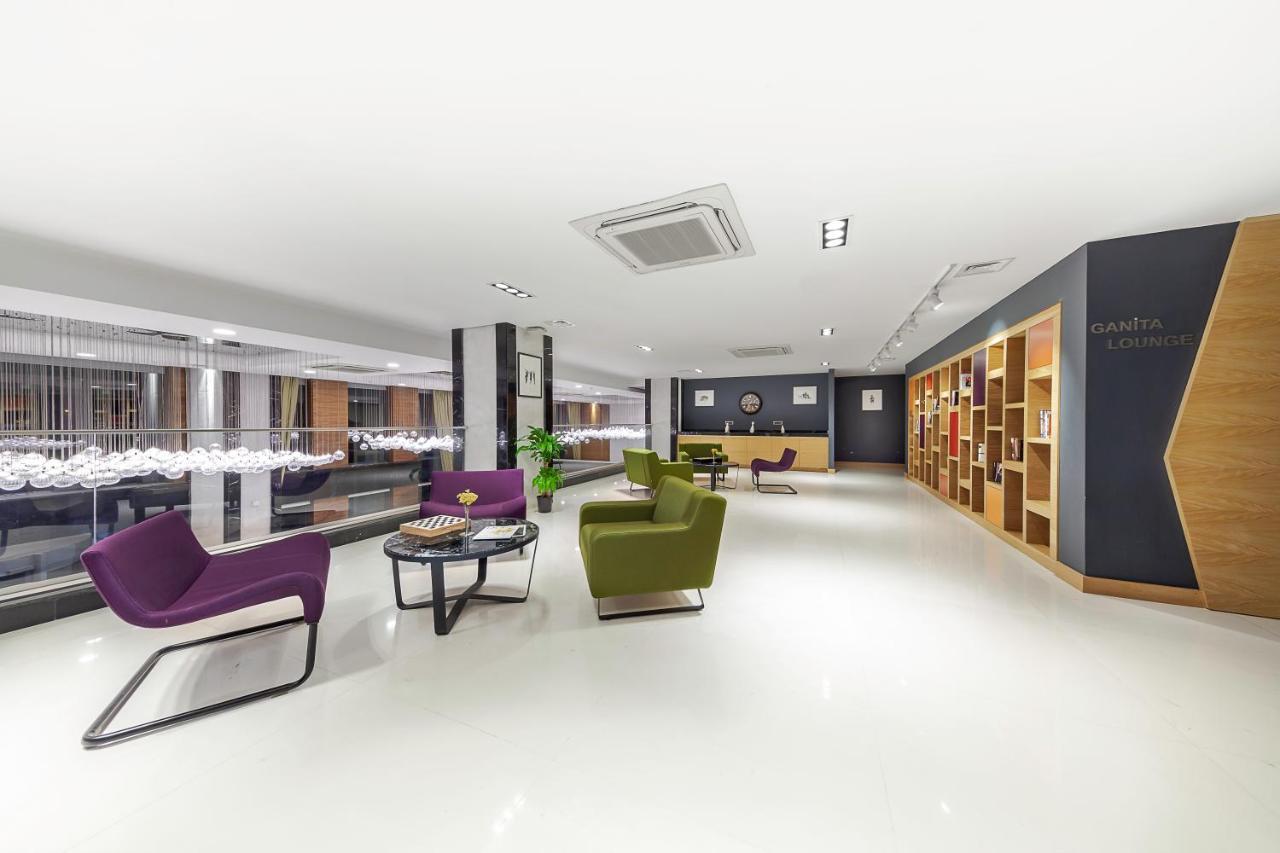 Park Dedeman Trabzon Hotel Bagian luar foto