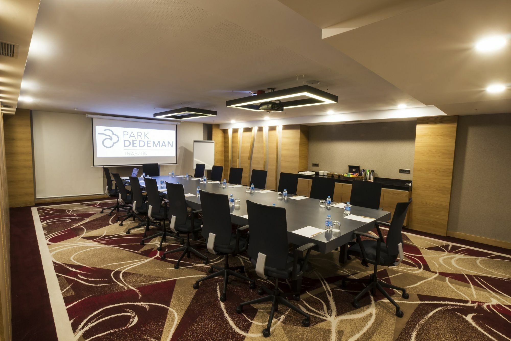 Park Dedeman Trabzon Hotel Bagian luar foto